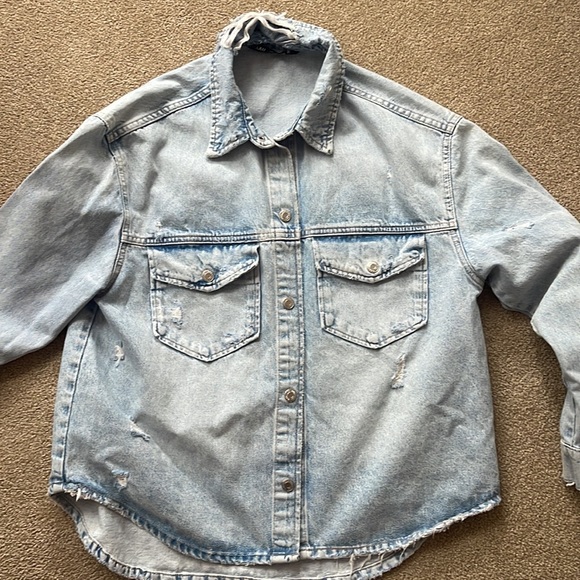 Zara light blue Jean jacket - Picture 2 of 3